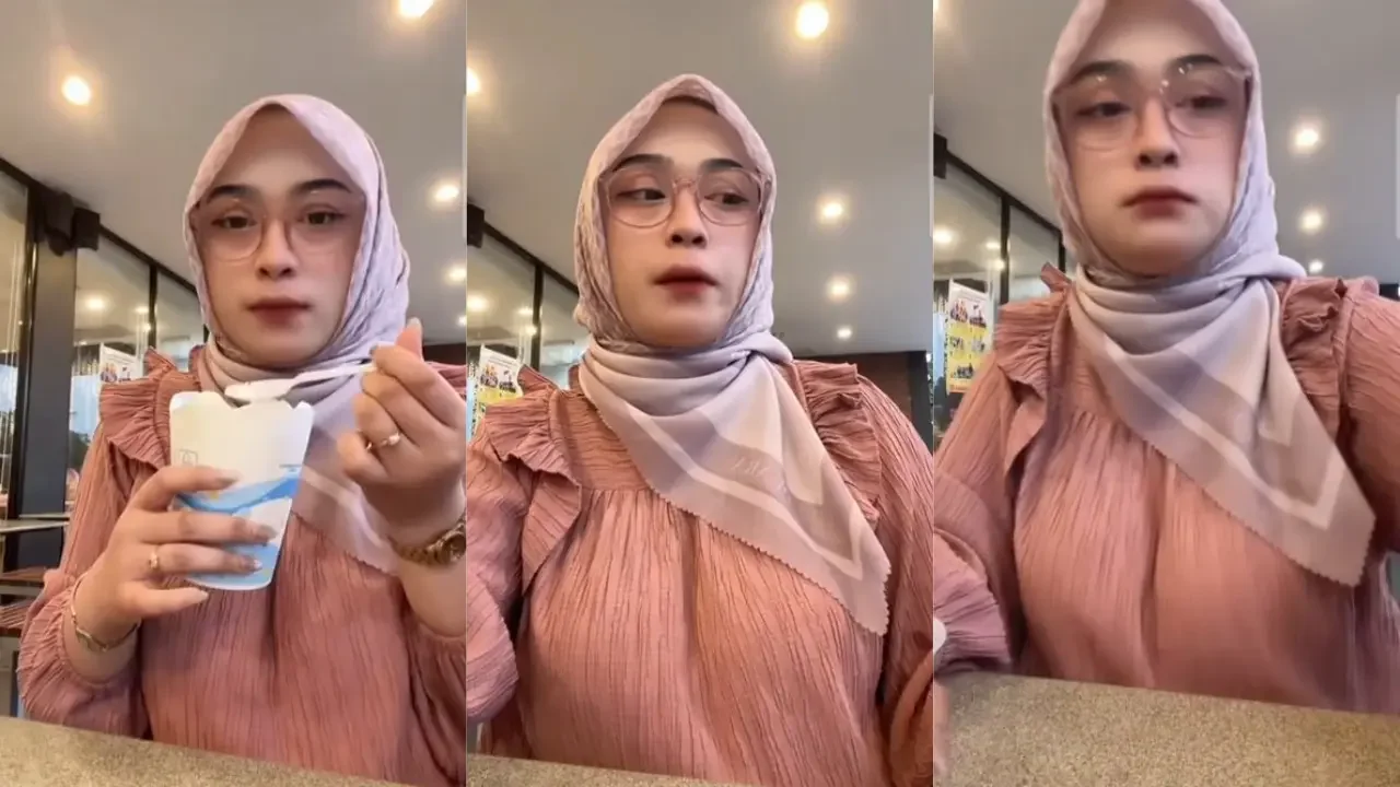Terbaru Buk guru Salsa Viral Lagi. Guru pemersatu bangsa... poster